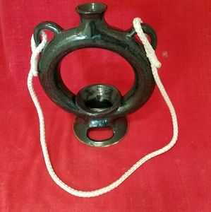 Stoneware clay birdfeeder